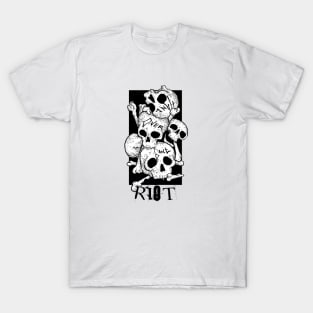 RIOT SKULL AND BONES. T-Shirt